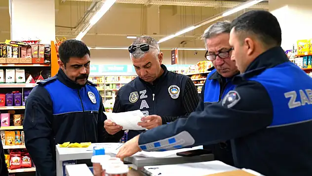Tire'de Zincir Marketlerde, Kapsamlı Denetim Yapıldı