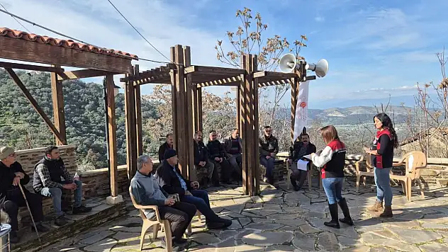 Tire İlçe Tarım Müdürlüğü, Üreticilerle 'Cuma Buluşmaları'nda Buluştu