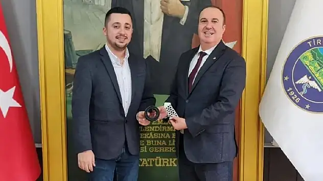 Tireli Genç Girişimci Ticaret Odası'nı ziyaret etti