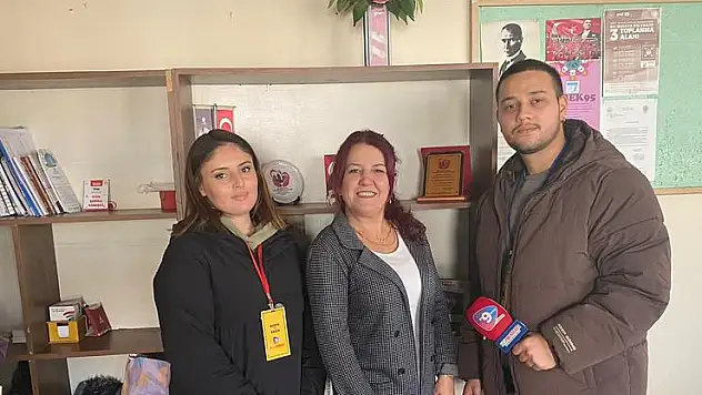TİRE'NİN TEK KADIN MUHTARI BERNA KİREŞÇİ