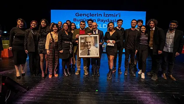 Türkiye'de ilk ve tek Gençlik Belediyesi İzmir'de kuruluyor