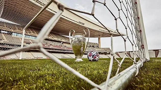 UEFA Şampiyonlar Ligi finali İstanbul’dan alınıyor mu?