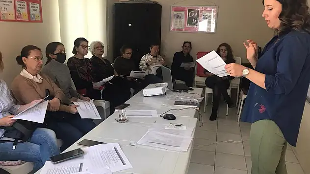 Urla'da 'Mahalle Afet Gönüllüleri' eğitimi