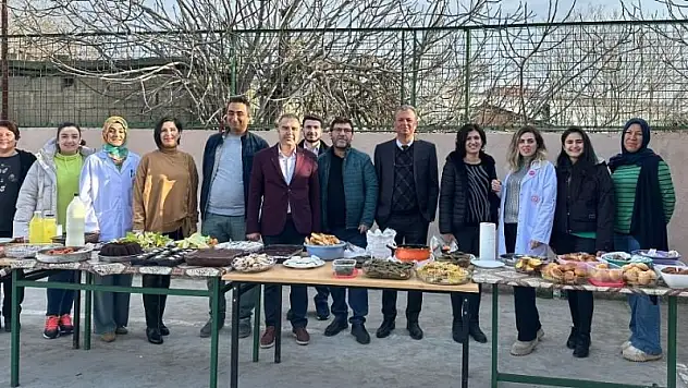 Yardıma muhtaç bölgeler için kermes düzenledik