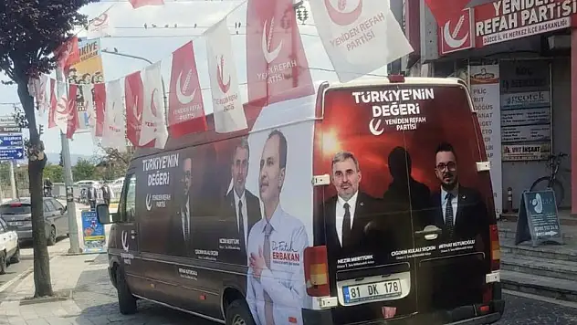 Yeniden Refah Partisi’nden şok eden seçim arabası!