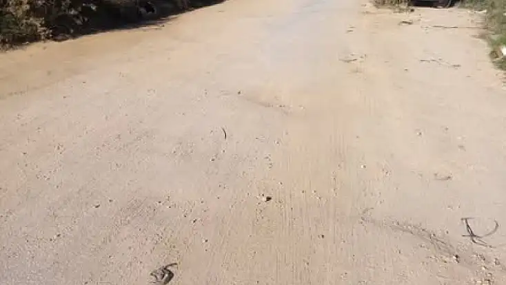 Kiraz’da Kırköy Sokak Sakinlerinden Yol Talebi