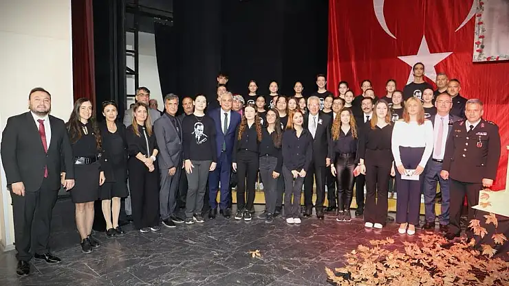 10 KASIM ATATÜRK'Ü ANMA İLÇE PROGRAMINI BU YIL ÖDEMİŞ TİCARET ODASI ANADOLU LİSESİ DÜZENLEDİ