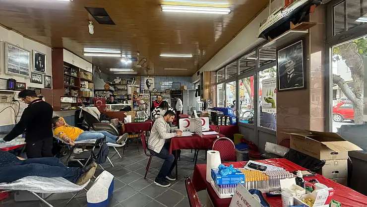 3 Eylül Mahallesi'nde Kızılay İçin Kan ve Organ Bağışı Etkinliği