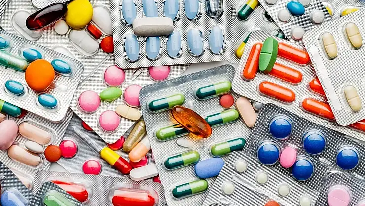 81 kalem temel ilaç, Sağlık Bakanlığı depolarında yok!