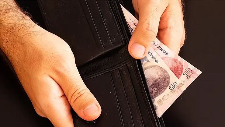 Açlık sınırı 12 bin TL’ye dayandı