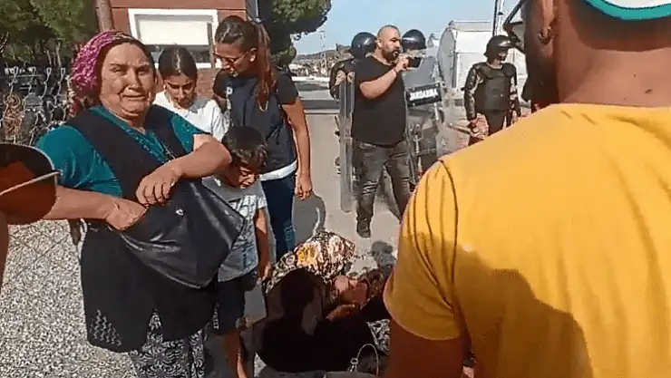 Agrobay patronu işçileri dinleme sözü verdi, sendikacılardan cevap gecikmedi