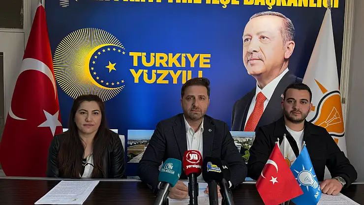 AK Parti Tire İlçe Başkanı Kadir Uğurlu'dan Tire Belediyesi'nin bir yıllık performansına eleştiri