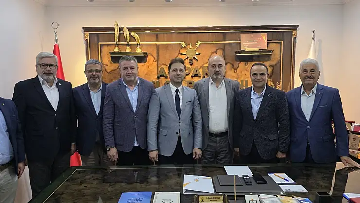 AK Parti Tire İlçe Başkanlığı, 5. Bölge Yerel Yönetimler Toplantısına Ev Sahipliği Yaptı