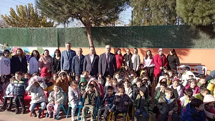 ANAOKULUNDA KARADENİZ HAMSİ ŞENLİĞİ DÜZENLENDİ