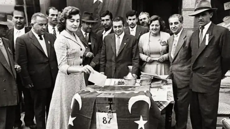 Atatürk’ün kadınlara verdiği büyük önem