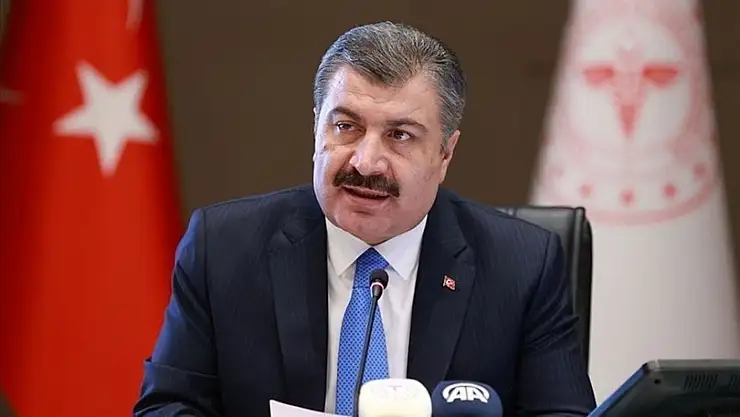 Bakan Koca’dan hastalara bayram ziyareti