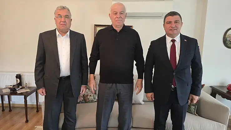 Başkan Okuroğlu'ndan Öğretmenler Günü'nde Anlamlı Ziyaret