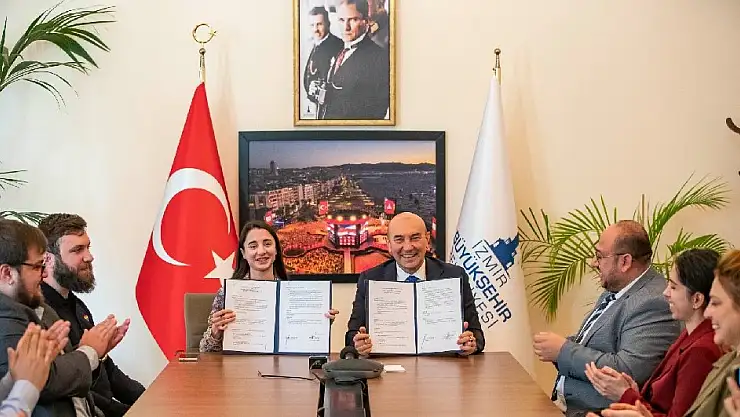 Başkan Soyer Gençlik Örgütleri Forumu Derneği ile protokol imzaladı