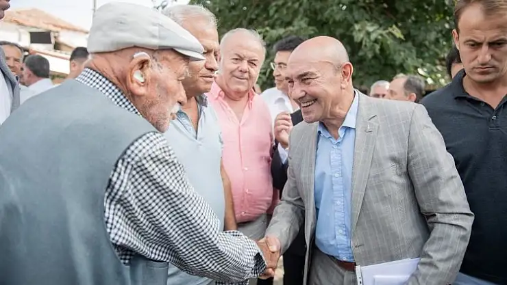 Başkan Soyer Seyrek'te halkla buluştu