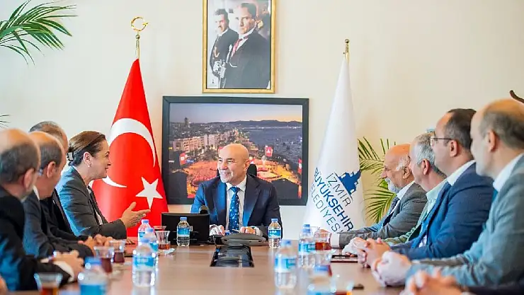 Başkan Soyer'den Türkiye'deki kent konseylerine teklif ve destek