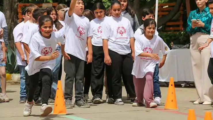 Bayındır'da Geleneksel Çocuk Oyunları Etkinliği