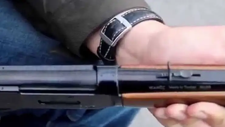 Bayındır Gencer Çayırı'nda 1 kişi av tüfeğiyle vuruldu