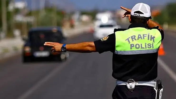 Bayramda Yola çıkacaklar dikkat: Bu güzergâhlarda sınırlamalar olacak