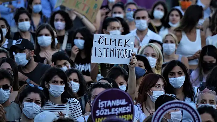 Cani adam önce aşık olduğu kadını sonra kendisini öldürdü