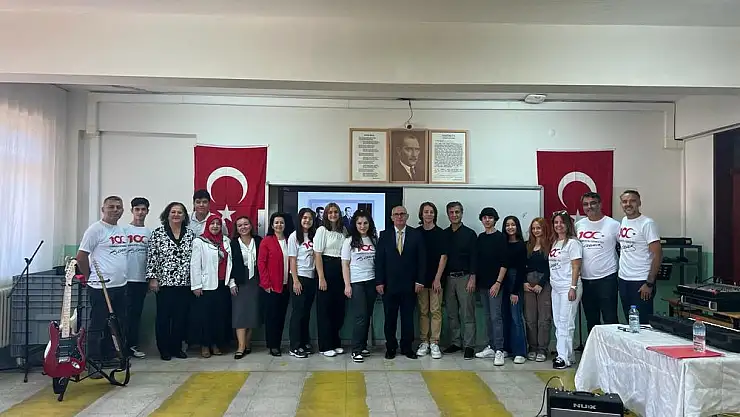 CUMHURİYETİN YÜZÜNCÜ YILI TOAL'DE DE COŞKUYLA KUTLANDI