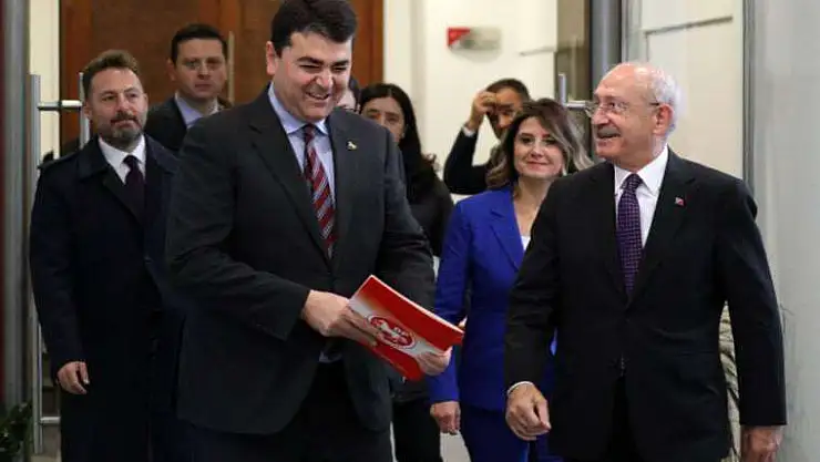 Demokrat Partili İlay Aksoy’dan yerel seçim açıklaması: 81 ilde aday göstereceğiz