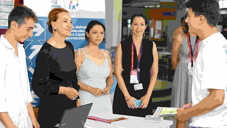 DEÜ 273 bin öğrenciyle yıla başlayacak