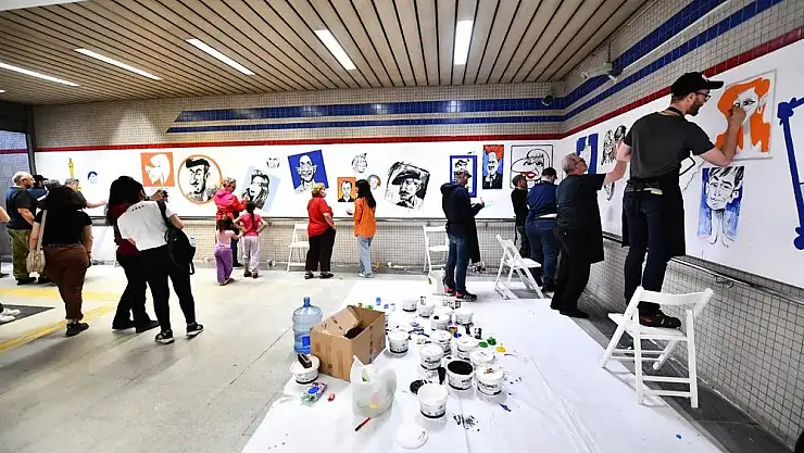 Dünyaca ünlü karikatüristlerden İzmir’e hatıra