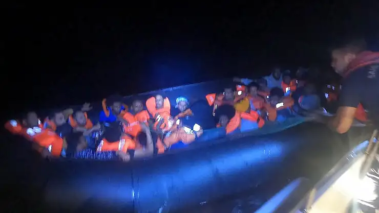Ege’de can pazarı İzmir’de 42, Muğla’da 39, Çanakkale’de 96 düzensiz göçmen bulundu