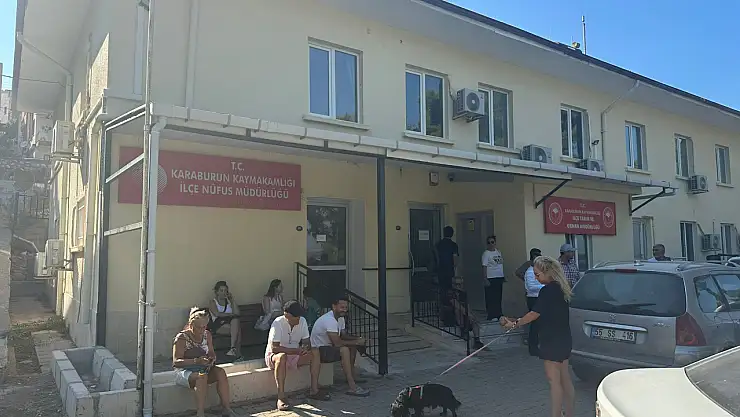 EHLİYET YENİLEMEDE SON GÜN HAREKETLİLİĞİ: SÜRE UZATILDI MI, UZATILMADI MI?