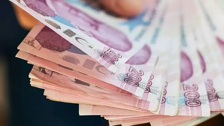 Emeklilerin İkramiye Farkları 3 Nisan'da Ödenmeye Başlanıyor
