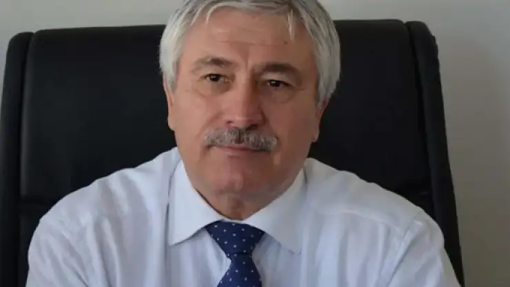 Fetöcü rektör annesinin evinden çıktı