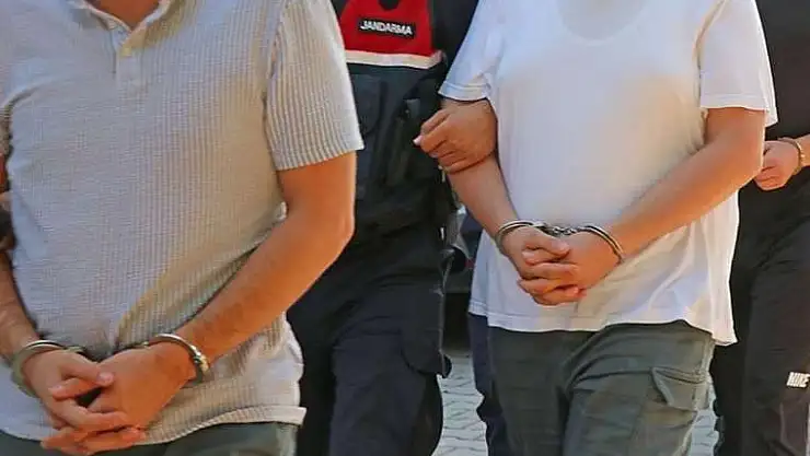 Firar etmeye çalışan 26 FETÖ ve PKK şüphelisi gözaltına alındı