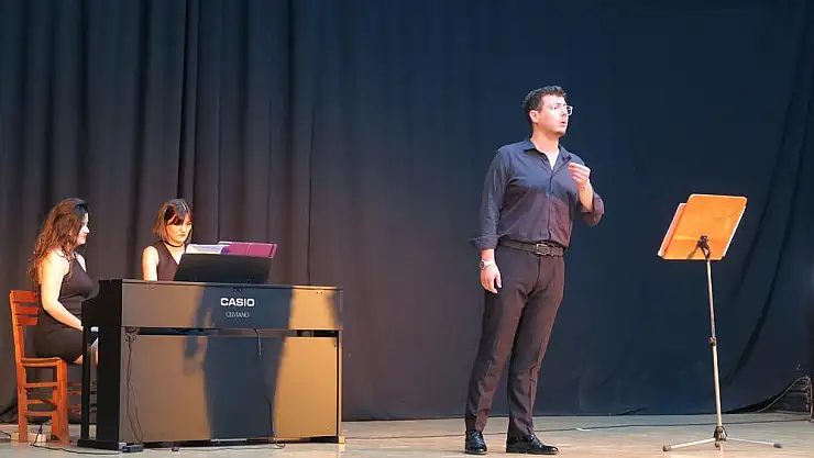 Foça’ da opera keyfi