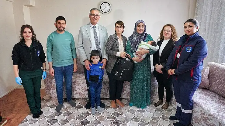 Gaziemir'de annelere ve bebeklerine özel hizmet