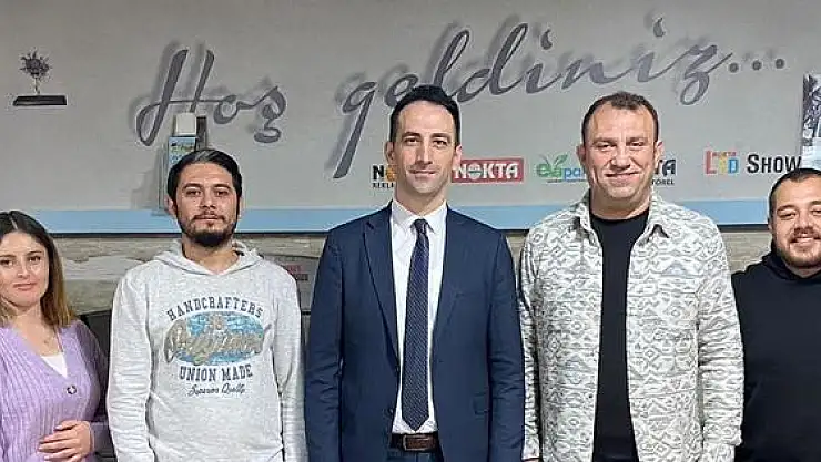 Gökhan Eren, Küçük Menderes Gazetesini ziyaret etti