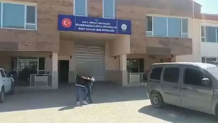 Gözaltına alınan 7 mülteci kaçakçısından 5’i tutuklandı