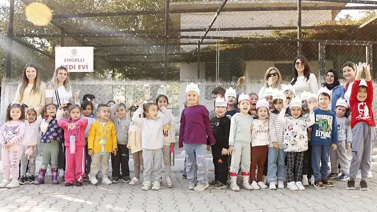 Hayvanları Sevmekle Başlayan Farkındalık