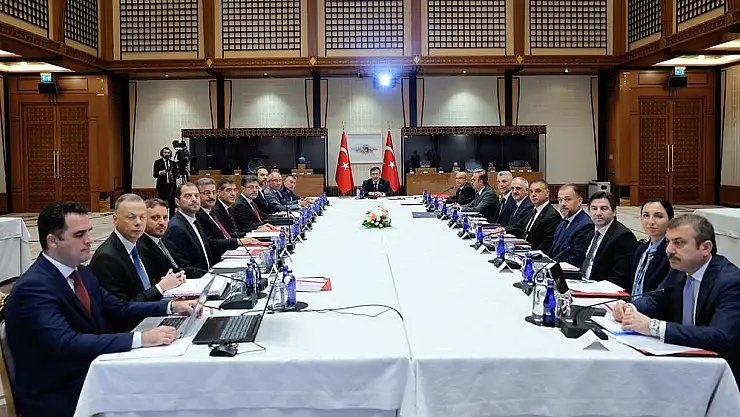 Hedef orta vadede tek haneli enflasyon