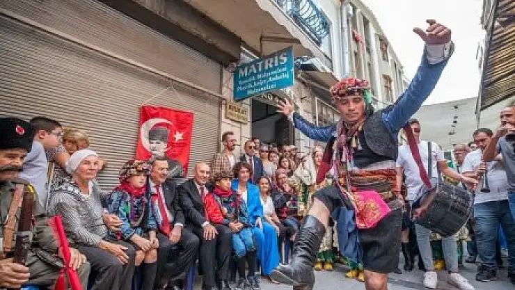 Hür Efe Şeref Üsküp Sokağı'nda 101. yıl kutlaması
