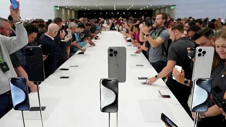 iPhone 15 fiyatı belirlendi! iPhone 15 Pro Max fiyatı vergilerle ne kadar oldu?