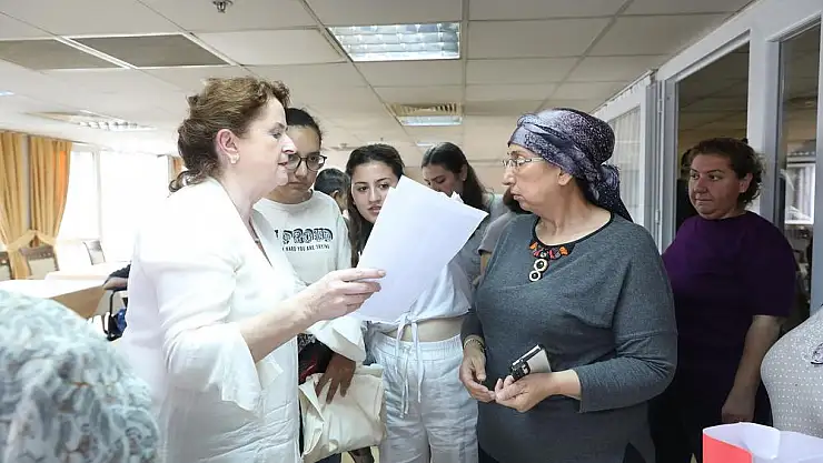 İrlandalı öğretmenin İyilik hareketi