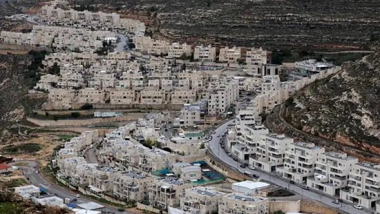 İsrail, Filistin’de yaptığı yasa dışı yerleşim planına devam edecek