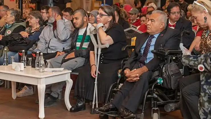 İzmir'de Engelliler Günü: Farkındalık ve Bağımsız Yaşam Öne Çıktı