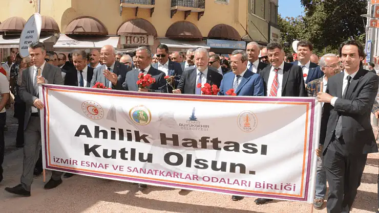 İzmir’de Ahilik Haftası kutlaması tüm neşesiyle devam ediyor