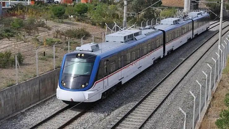 İzmir’de toplu taşıma kullanımında dikkat çekici artış